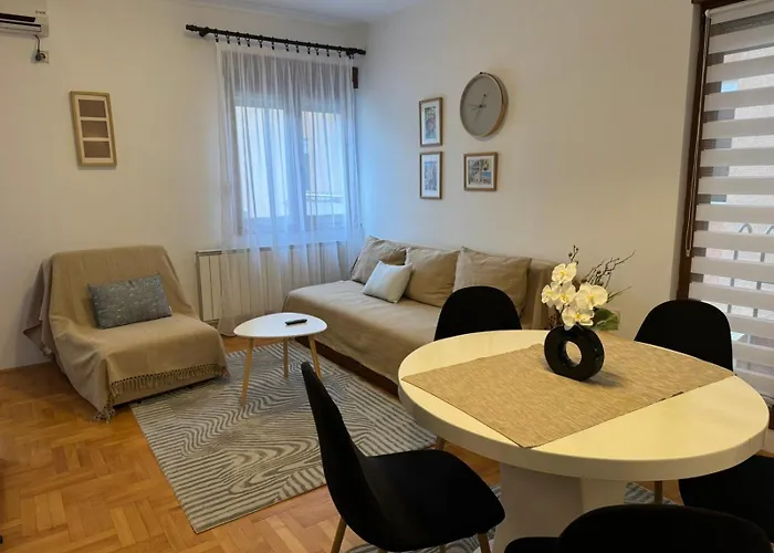 V&v Apartmán Ni